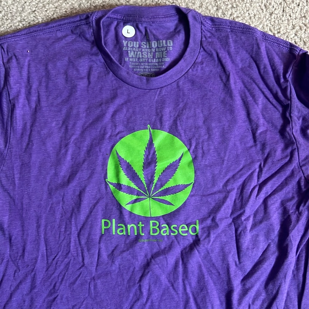 Superfresh planet based tee DEADSTOCK